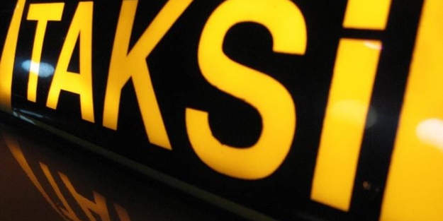 Kaçırdığı kız taksiden atlayınca...