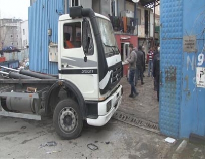 İstanbul’un göbeğinde silahlı dehşet