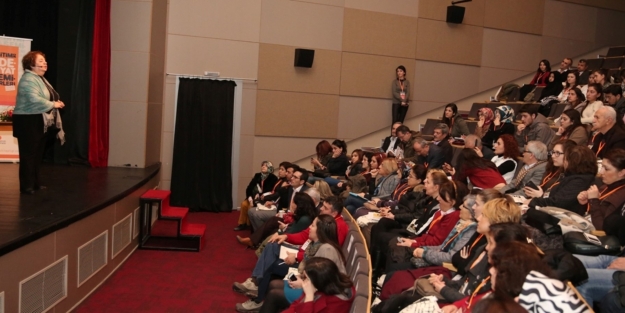 Nilüfer'de Edebiyat Günü