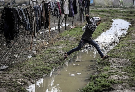 Çamur altında yaşam mücadelesi