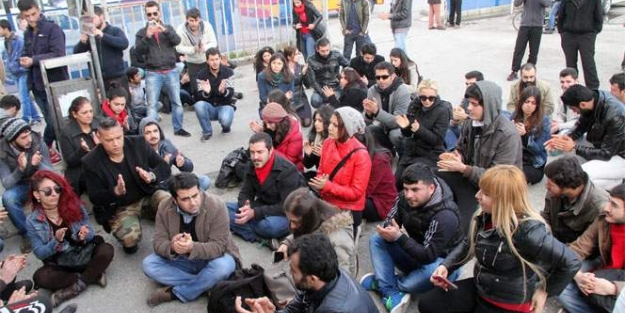 Vahşice öldürülen Özgecan'ın arkadaşları o durakta 'idam' istedi