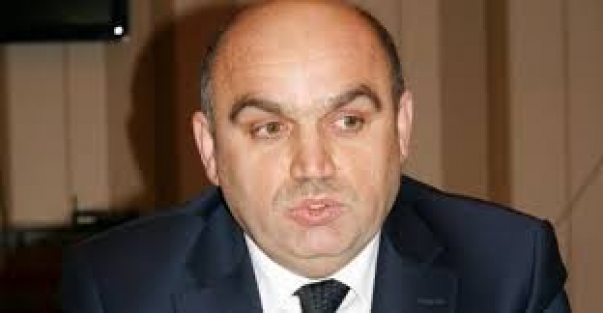 AK Parti'li başkan kendini vurdu