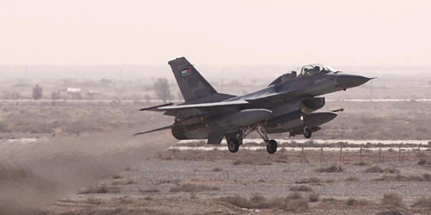 IŞİD'e karşı Ürdün'e uçak desteği