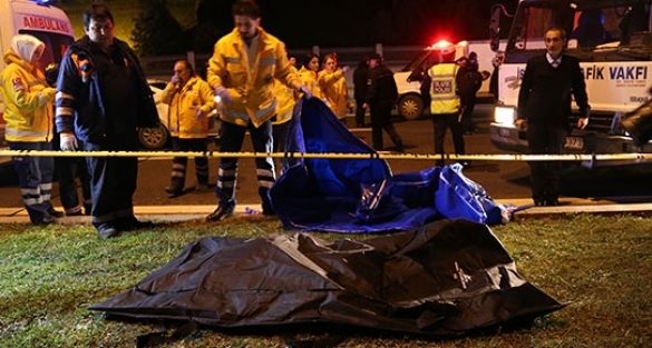 Cesedi 5 kilometre sürükledi!