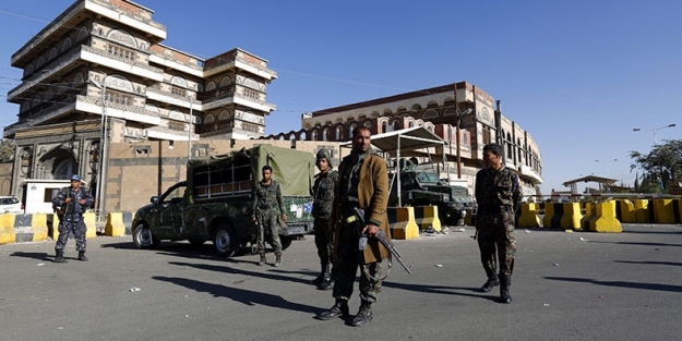 Türkiye Sana Büyükelçiliğini kapattı!