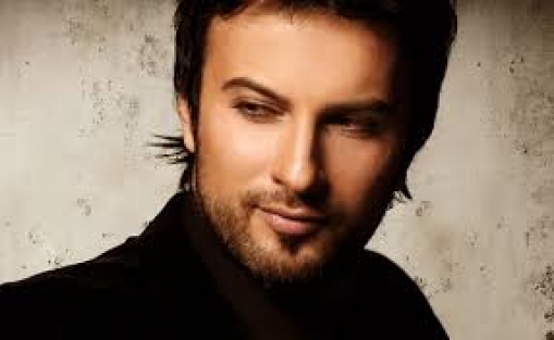 Tarkan "Erkekliğimden utanıyorum"