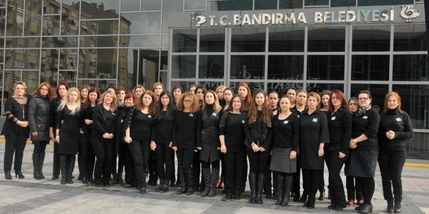 Bandırma Belediyesi'nden siyah destek