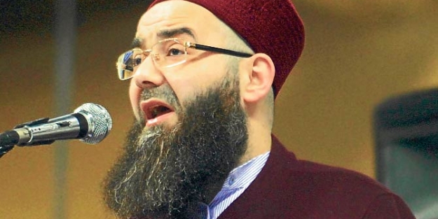 Cübbeli'den Özgecan Aslan yazısı