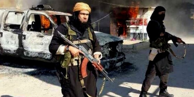 IŞİD 45 kişiyi yaktı