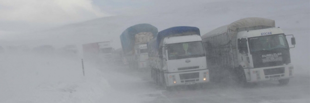 Bursa İstanbul yolu kapandı