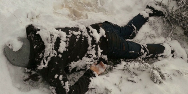 Karların içinde ceset şoku!