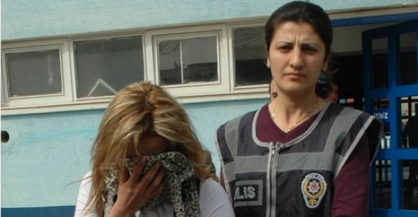 AIDS'li kadın fuhuş yaparken yakalandı!