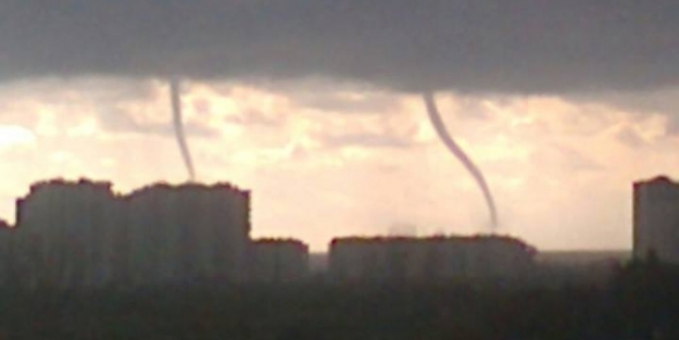 Mersin'de çifte hortum dehşeti