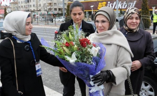 Emine Erdoğan'ın Özgecan acısı