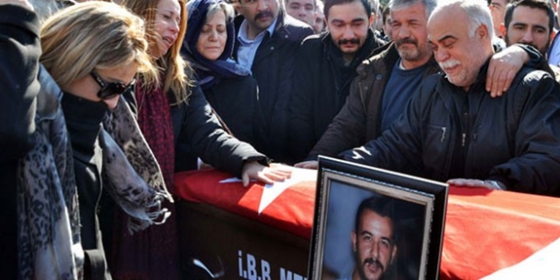 Fırat Yılmaz Çakıroğlu son yolculuğuna uğurlandı