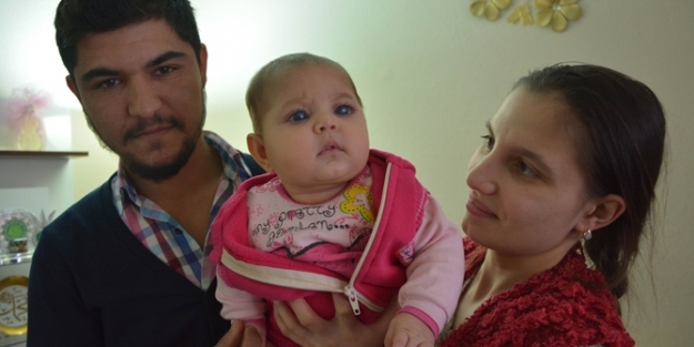 Minik Simay yardım bekliyor