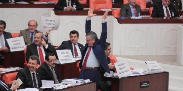 Meclis'te sabah sporu