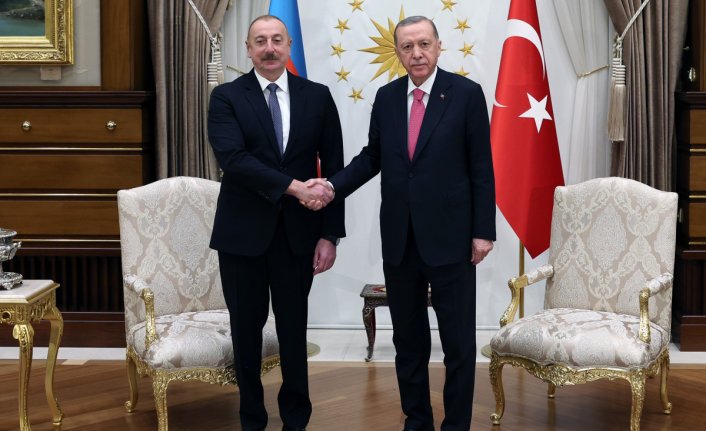 Cumhurbaşkanı Erdoğan, Aliyev ile bir araya geldi