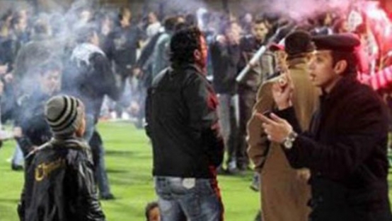 Futbol maçlarına seyirci yasağı