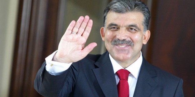 Abdullah Gül aday oluyor mu?