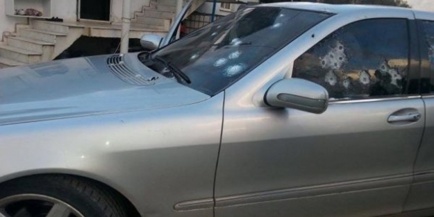 Pavyon afişi asanlara silahlı saldırı!