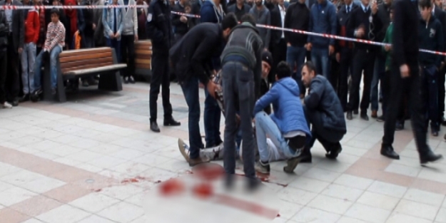 Kız meselesi kanlı bitti