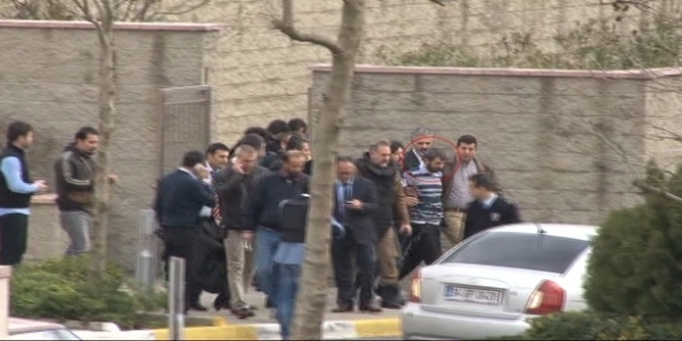 ABD Başkansolosluğu önünde bomba paniği !