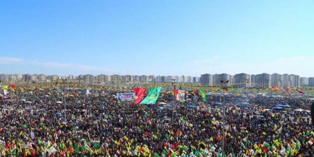 Hollande ve Çipras Nevruz'a davet edildi