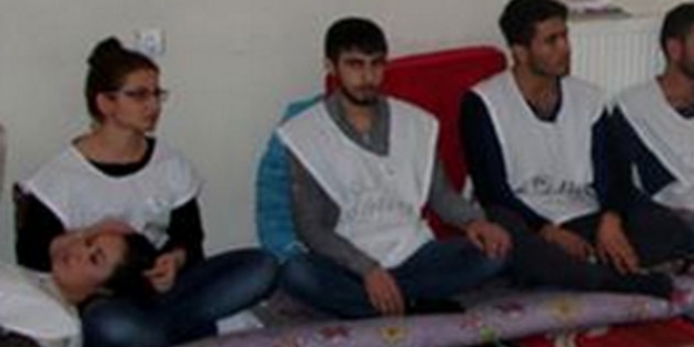 Üniversitede açlık grevi!