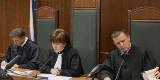 Casus Rus polisine 15 yıl hapis