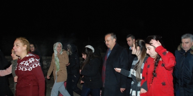 Üniversiteli kızlar ayaklandı