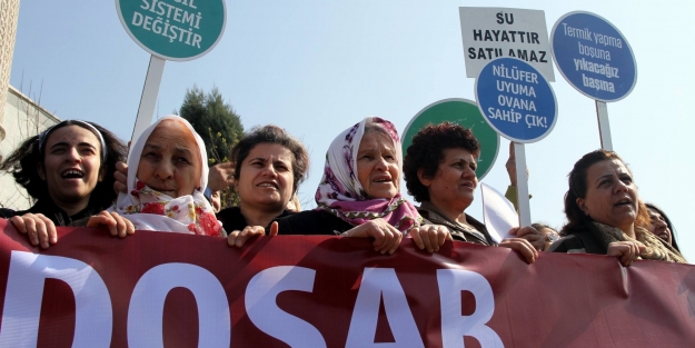 Bursalı kadınlardan santral eylemi