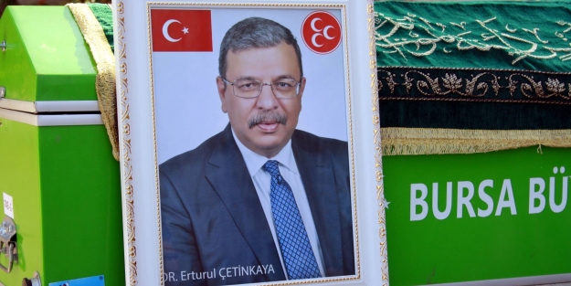 Görev başında kalp krizi kurbanı oldu!