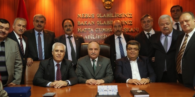 "AVM yasası biran önce çıkarılmalı"