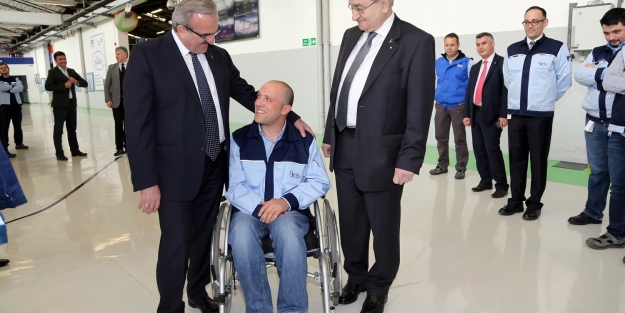 Karaloğlu’ndan kocaman yürekli adama ziyaret