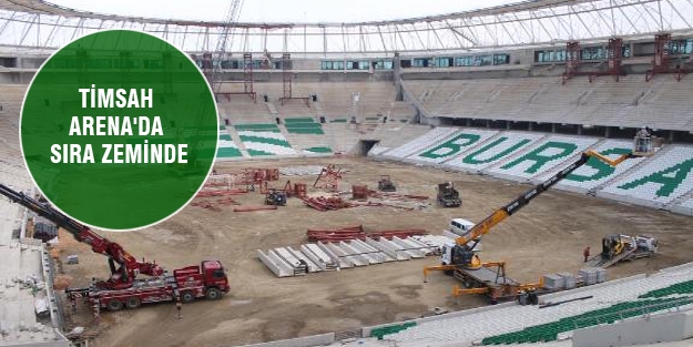 Timsah Arena'da sıra zemine geldi