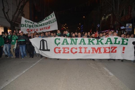 Bursaspor Çanakkale şehitleri için yürüdü