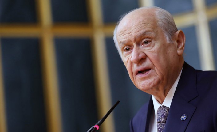 Devlet Bahçeli'den anket şirketlerine tepki: "Ayaklarımızın altında paspastır"