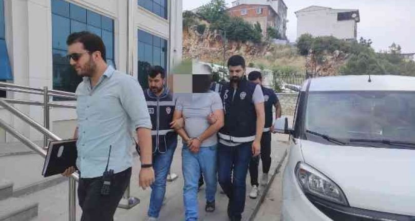 Bursa'da uyuşturucu tacirlerine darbe! 2 tutuklama