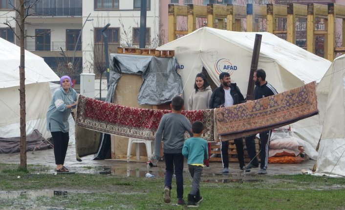 Malatya'yı sağanak vurdu