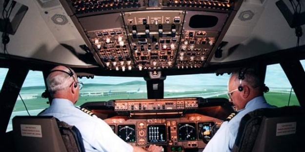 Pilot artık kokpitte yalnız kalmayacak