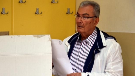 Deniz Baykal'a sandık şoku