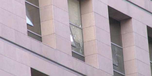 Şehit savcının odası beyaz perdeyle kapatıldı