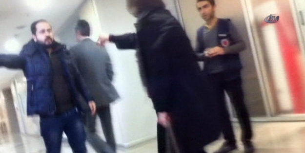 Üstlerini aratmayan avukatlar olay çıkardı!