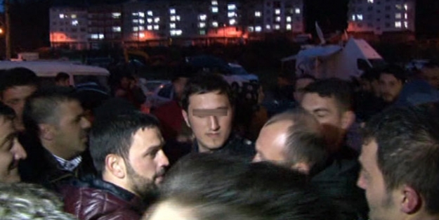 Adliyeden tezahüratlarla çıktılar