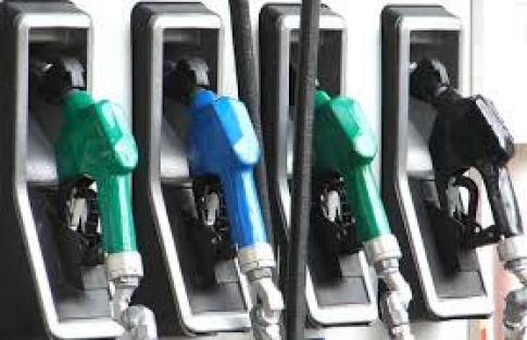 Petrol fiyatlarında sert hareket