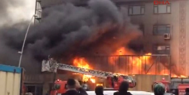 Mobilya fabrikasında büyük yangın!