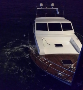 İstanbul’da fırtına yat batırdı