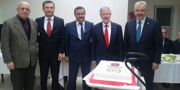 Ulcay’dan polislere sürpriz kutlama ziyareti