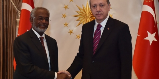 Sudan Dışişleri Bakanı’nı kabul etti